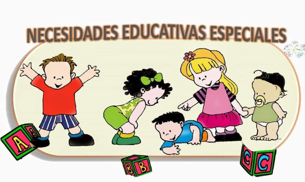 Preguntas sobre la falta de profesionales para atender al alumnado con necesidades educativas especiales en 30 colegios de la provincia de Sevilla.