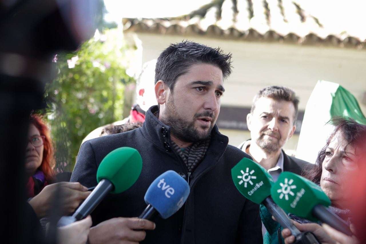 Adelante Andalucía pide a la Junta la dotación y apertura inminente del Hospital Militar de Sevilla.